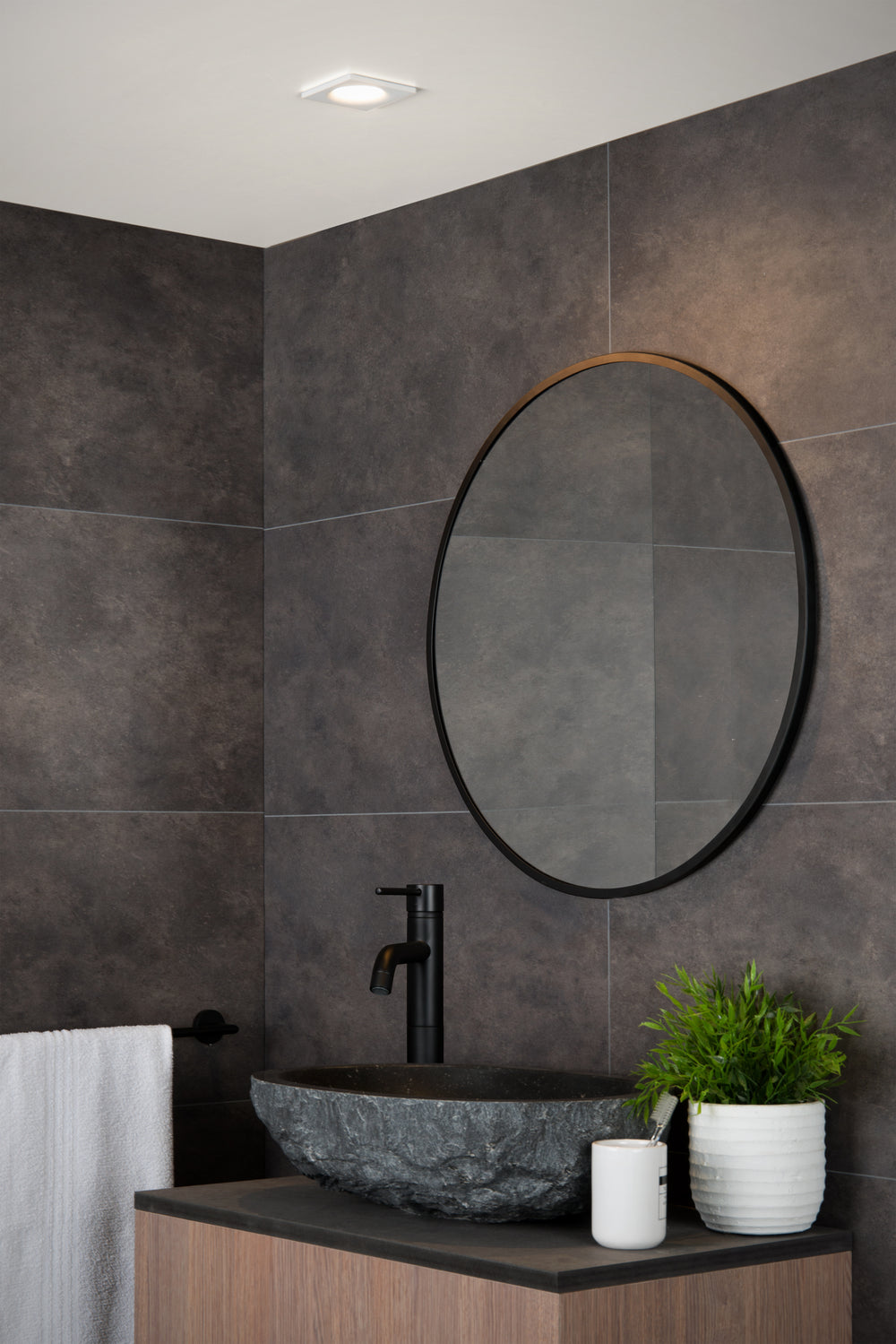 Lucide ZIVA badeværelses indbygget spot, 1xGU10, IP44, Hvid aluminium, firkantet 85x85mm, moderne design