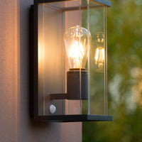 Lucide CLAIRE LED væglampe Antracit, 1xE27, IP54, med bevægelses- og dag/nat sensor, 220-240V