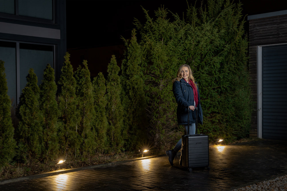 Ledvance ENDURA Garden Flood Spike LED Outdoor Light 20W 3000K 1700 lumens IP65 Dark Gray