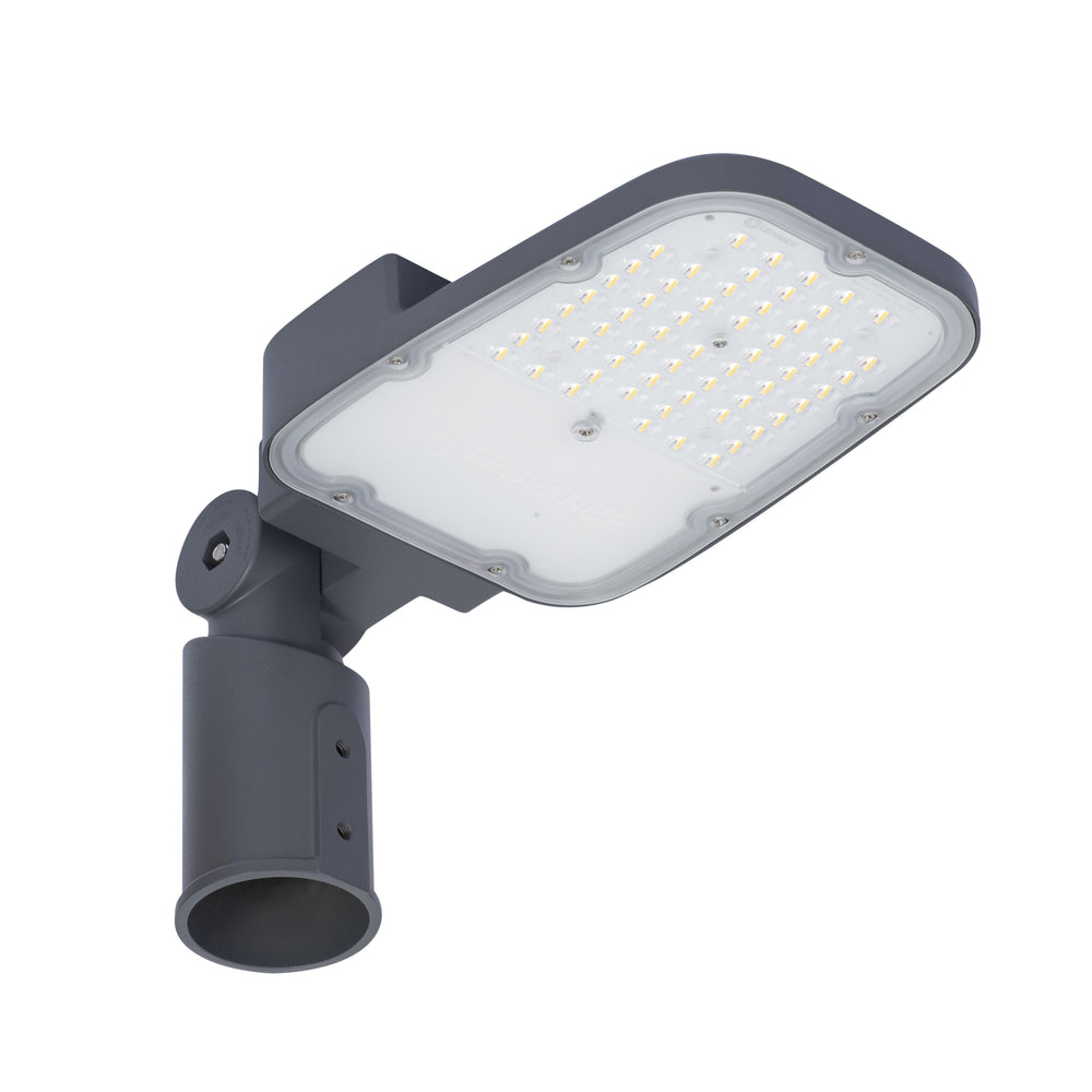 Ledvance LED gadelampe 30W 6500K 4050 lumen IP66 IK08 Grå, aluminiumsarmatur, mastemonteret udendørsbelysning