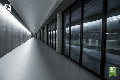 Philips CorePro LEDtube 150mm 20W 840 T8 for energy-efficient lighting