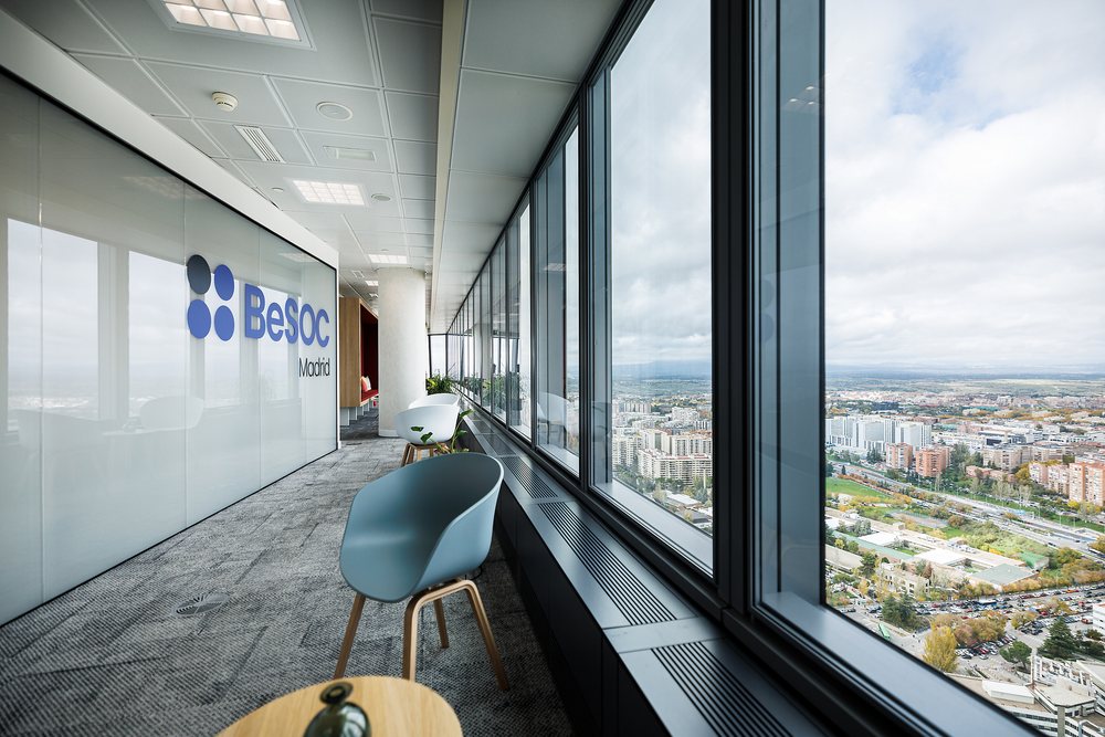 Philips PowerBalance gen2 indbygget LED-panelarmatur, 24W 4000K 3400 lumen, DALI dæmpbar, Hvid 1197x297mm