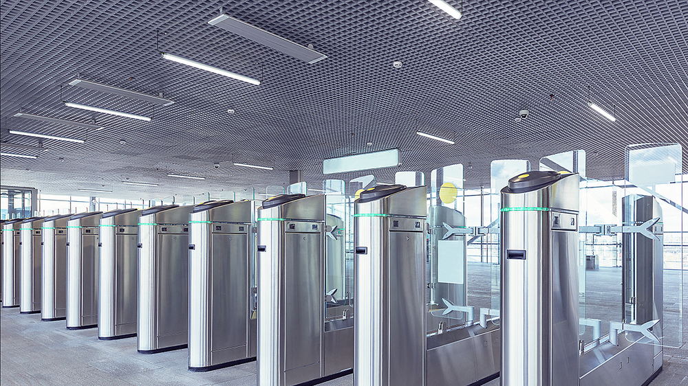 Philips CoreLine WT210C LED vandtæt armatur, 39W 4000K 5000 lumen, IP68 IK10, 1315mm polykarbonathus