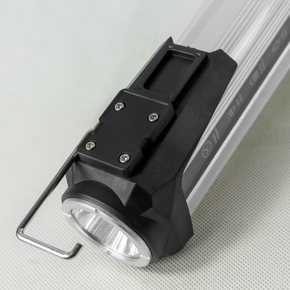 Technik LED Lommelygte W50 COB+XPG 1000 lumen Hvid IP55 med USB Type-C Genopladeligt Batteri og Powerbank